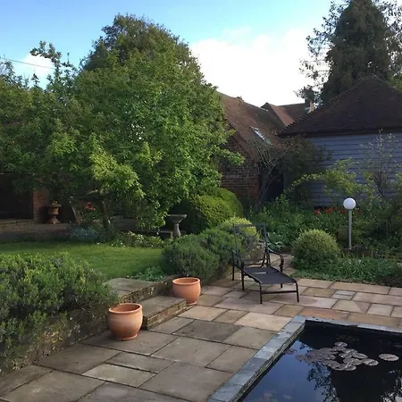 The Granary At Palm Tree House In S.E. Kent Apartamento Lyminge Exterior foto