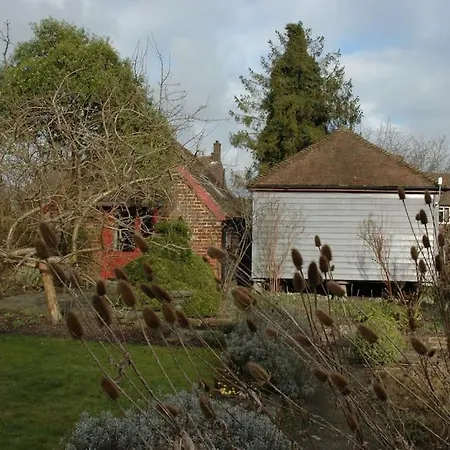 The Granary At Palm Tree House In S.E. Kent Apartamento Lyminge Exterior foto