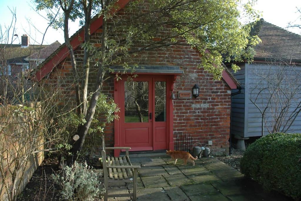 The Granary At Palm Tree House In S.e. Kent *