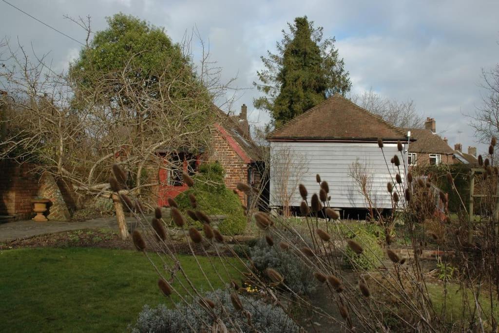 The Granary At Palm Tree House In S.e. Kent Apartment Lyminge